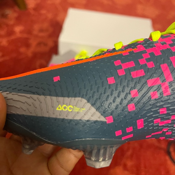 Nike Phantom GTElite by You. Custom Firm Ground Soccer Cleat. - Picture 7 of 15